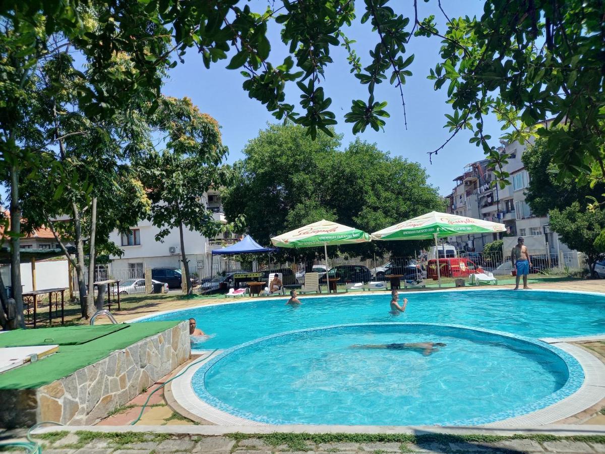 Central Hotel Szozopol Kültér fotó